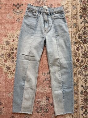 Abercrombie & Fitch Ankle Straight Ultra High Rise